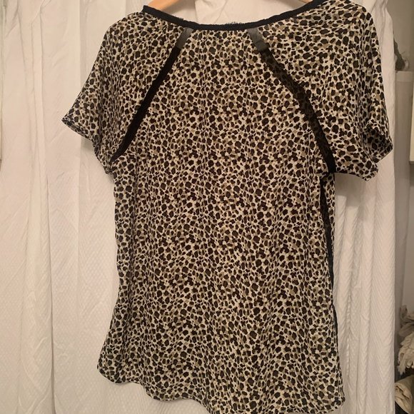Maison Scotch Silky Feel Animal Print Top Sz 1 - Picture 2 of 3